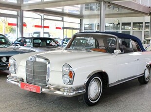 1963 Mercedes-Benz S-Class W111/112