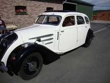 1937 Peugeot 402 weiss Schaltgetriebe
45 HP