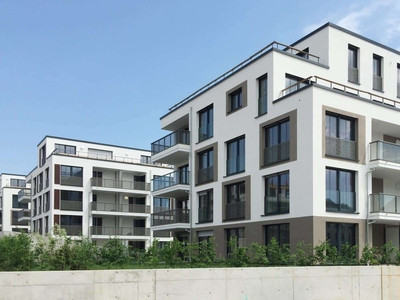 Neuwertige 2-Raum-Wohnung mit Balkon und Einbauküche in Rastatt