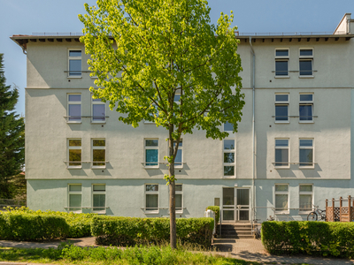 Gepflegte 1-Zimmer-Wohnung mit Terrasse in gefragter Lage von Berlin Altglienicke