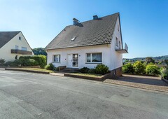 zweifamilienhaus mit schönem panoramablick