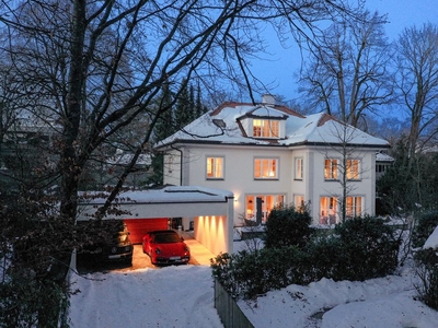 Luxuriöse 6 Schlafzimmer - Villa zu verkaufen in München, Bayern