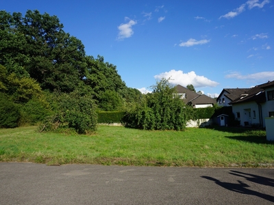 Ruhiges, unbebautes Grundstück direkt am Waldrand Sindelfingen (Eschenried), Provisionsfrei