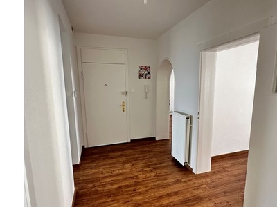 4 Schlafzimmer wohnung von 125 m² in Hannover