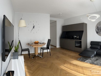Hochwertige 2-Zimmer-Wohnung in Charlottenburg, möbliert
