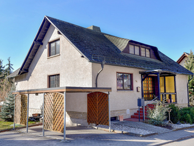 Individuelles Mehrfamilienhaus im Jenaer-Pennickental