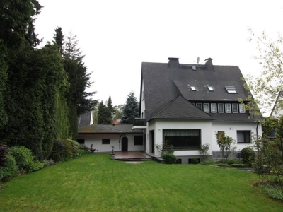 Traumhaftes Einfamilienhaus mit Pool und Sauna in Dortmund Kirchhörde zu verkaufen.