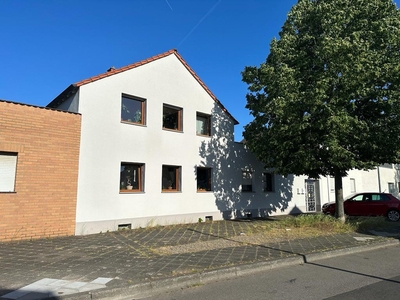 Mannheim Schönau sehr gepflegtes 2 Familienhaus in ruhiger Lage mit Vollwärmeschutz