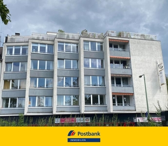 Duisburg Stadtmitte – große 3,5 Zimmerwohnung mit 2 Balkone, Aufzug + Gäste-WC sucht solvente Mieter
