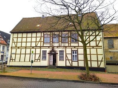 25 Zimmer Mehrfamilienhaus 341qm zum Kauf in Schleswig